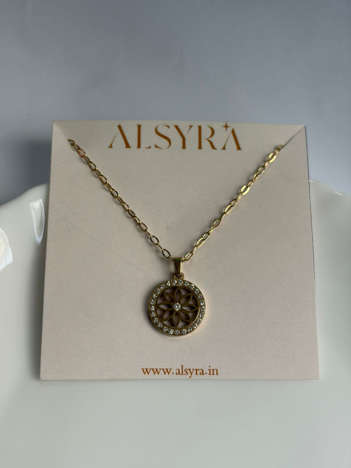 Lotus Patterned Necklace