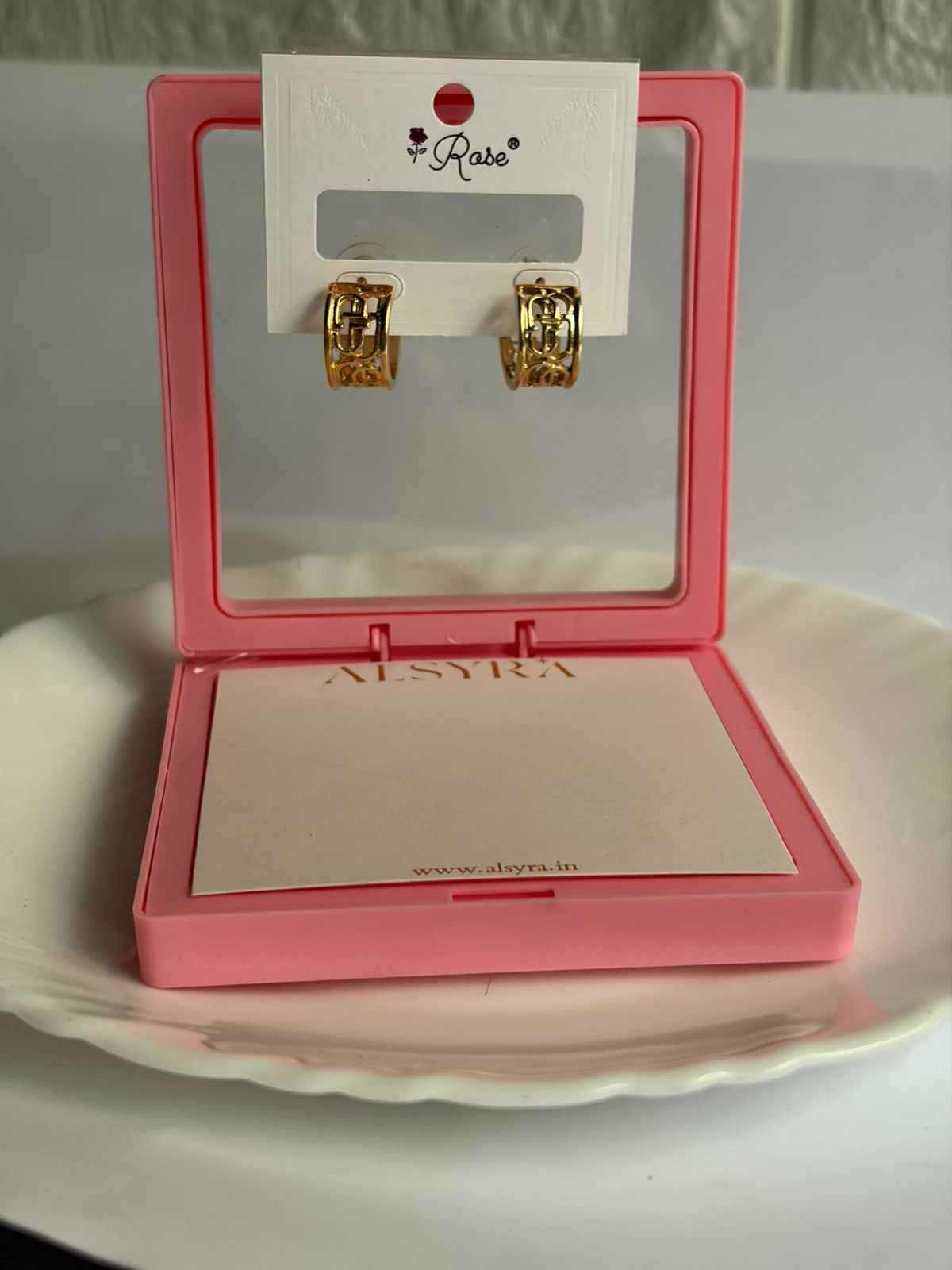 Classic Glow Earrings