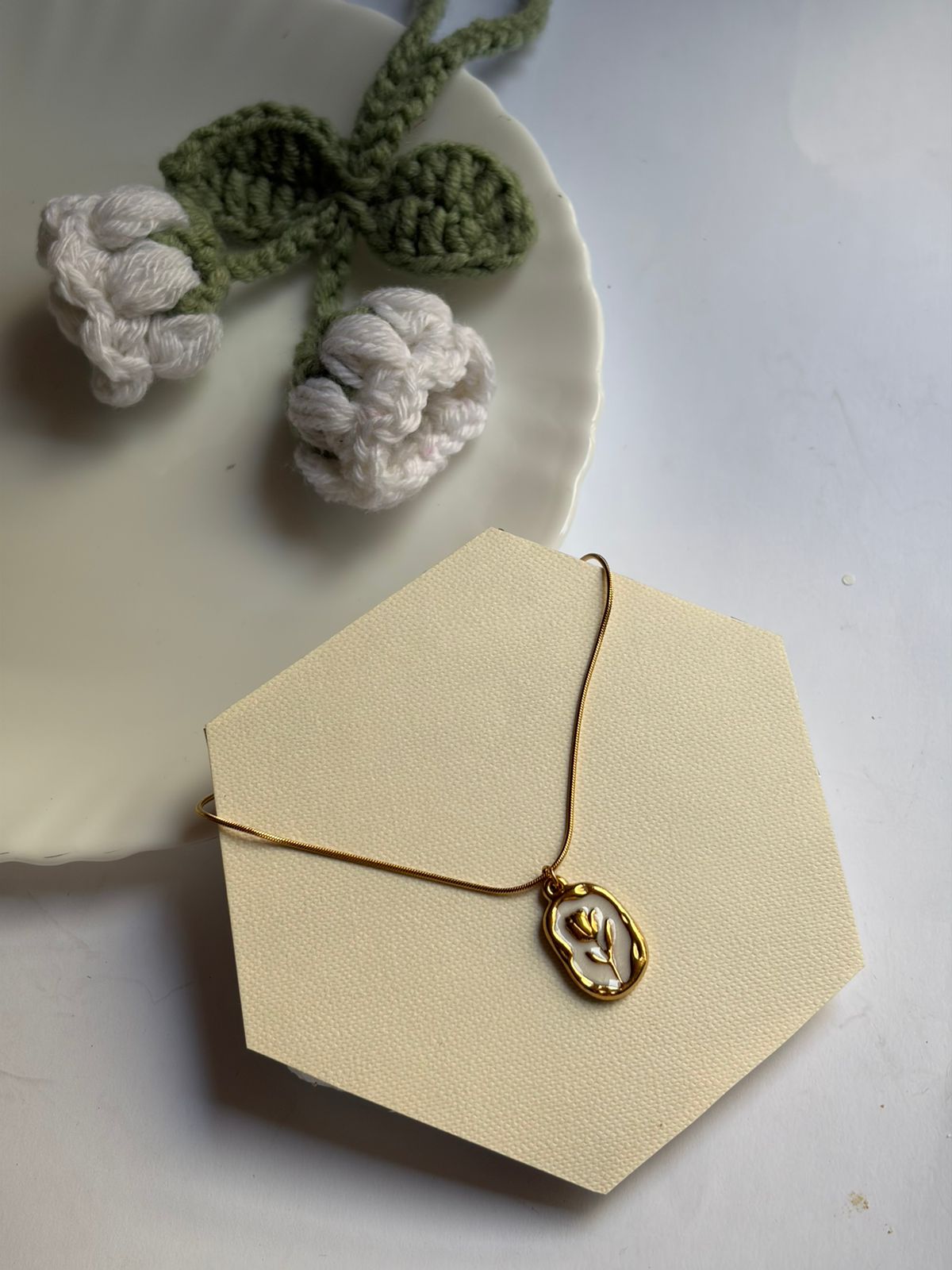 Vintage Rose Necklace