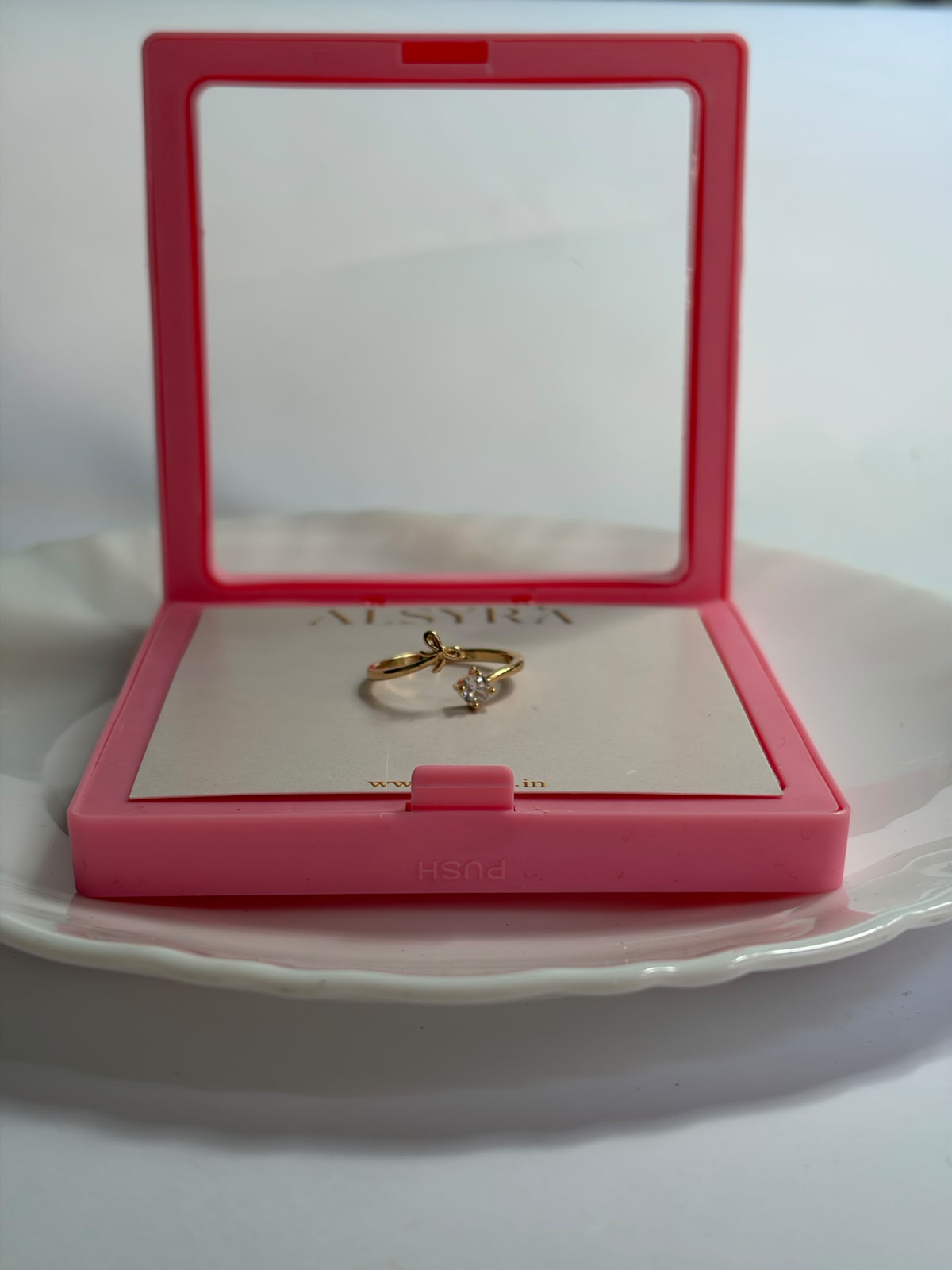 Cutest Bow ring