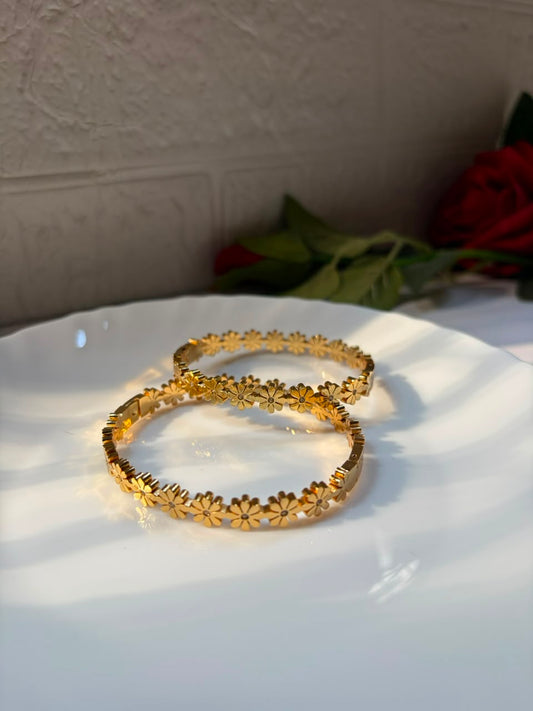 Gold Floral Kada Bangle