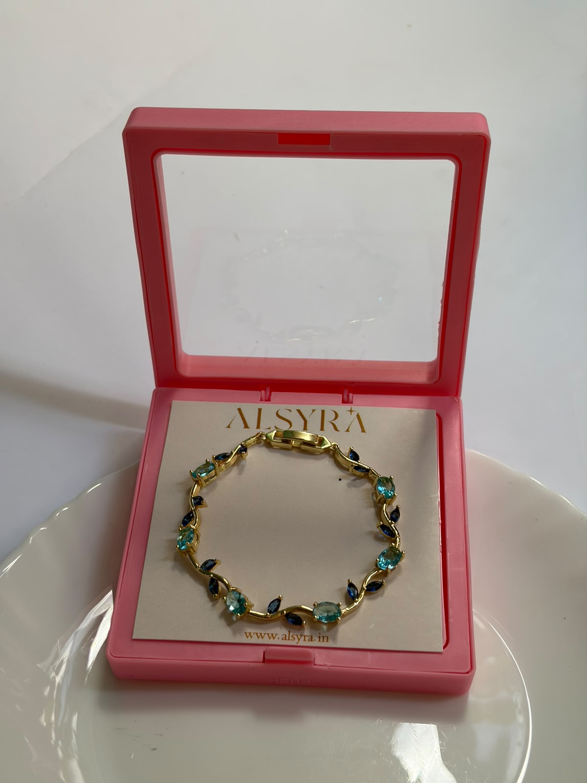 premium tulip bracelet (teal blue)