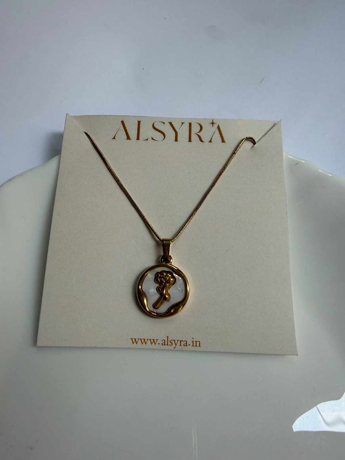 Flower necklace