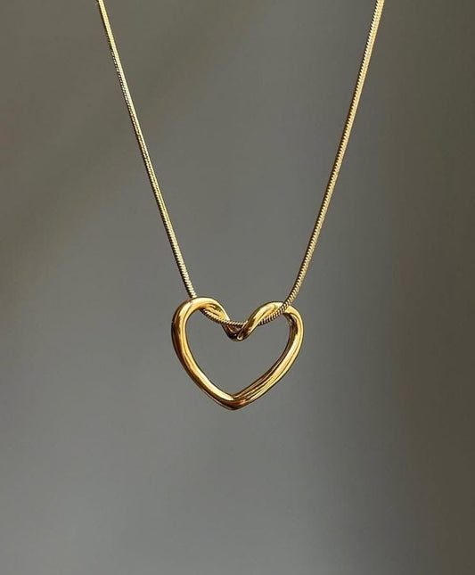 Viral Heart Necklace