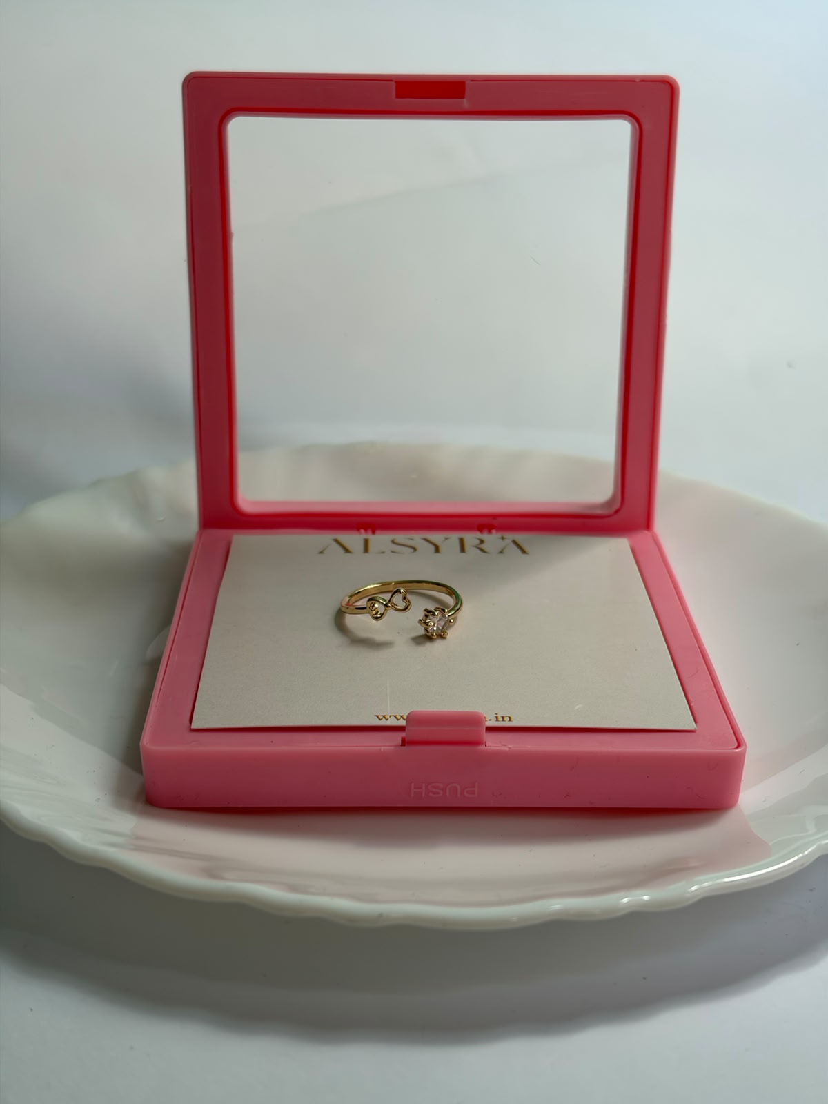 stone bow ring